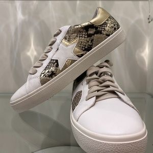 Steve Madden Sienna Shoe